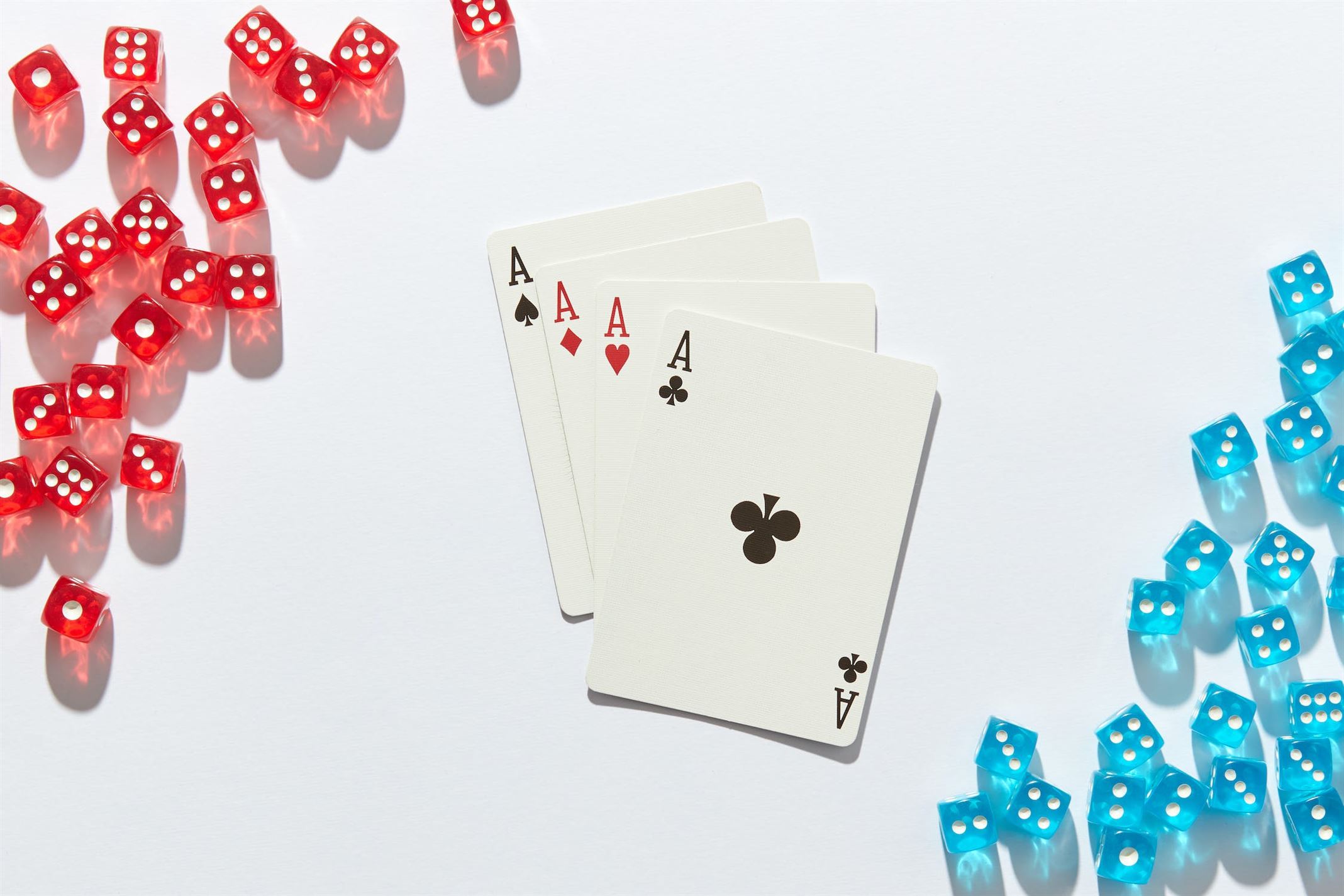 Estrategia de póker online: consejos para vencer en el juego virtual