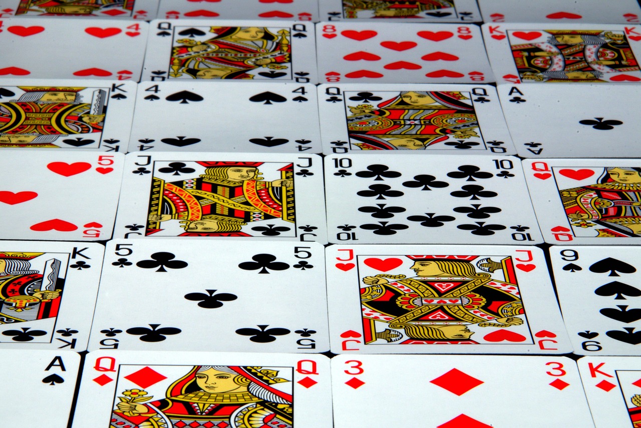Torneos de Poker Freeroll Por Dinero Real: Conoce Las Estrategias de Estos Juegos